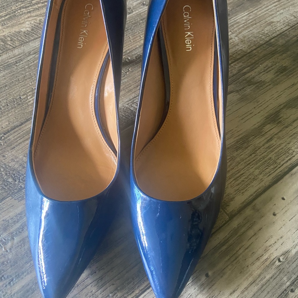 Calvin Klein heels - Picture 2 of 4